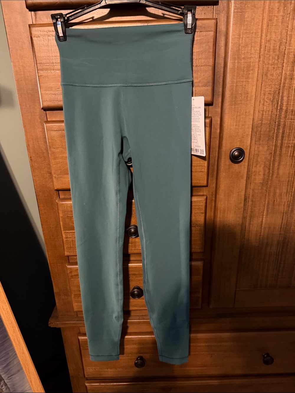 Brand New with Tags Wunder Train No Line Leggings Size 4